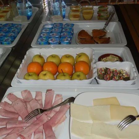 De Paris Ξενοδοχείο