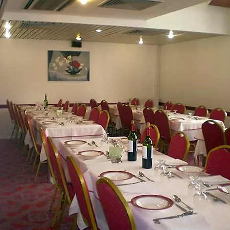Hotel De Paris Lourdes