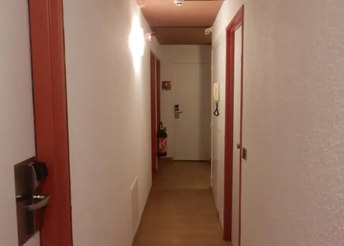 De Paris Hotel Lurdy