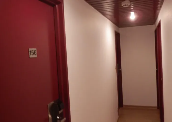 De Paris Hotel Lurdy