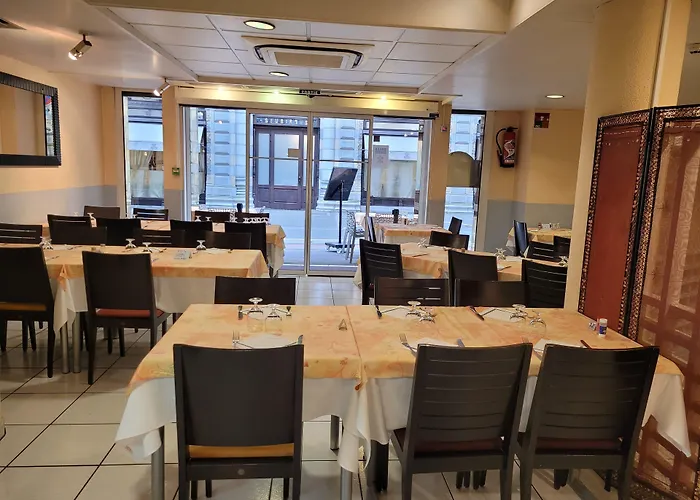 Hotel De Paris Lourdes