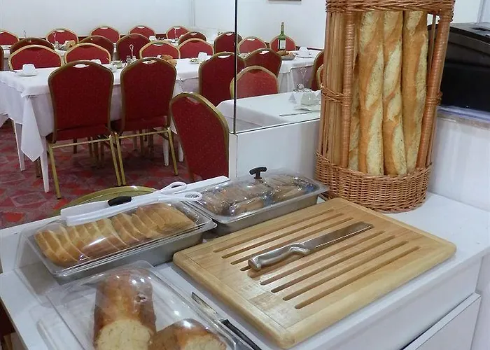 Hotel De Paris Lourdes