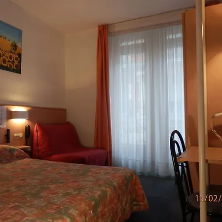 De Paris Hotel Lurdy
