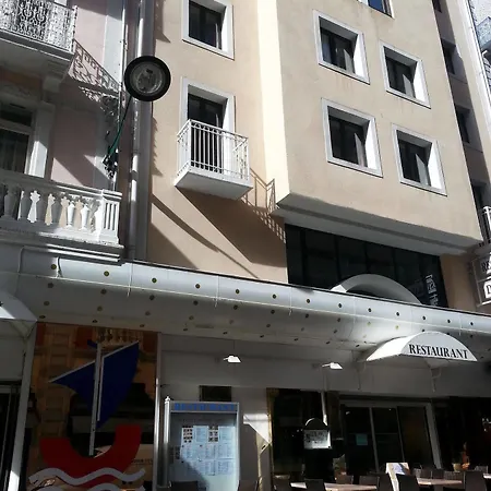 De Paris Hotel Lurdy